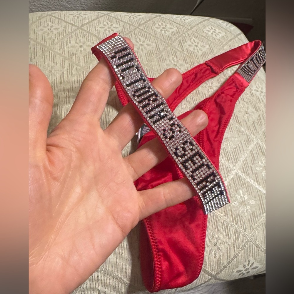 Victoria's Secret Red Thong with Sparkling Straps M - Picture 4 of 6